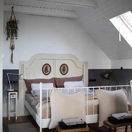 Vulkán Nyúlontúl Apartman *