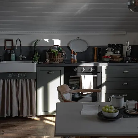 アパート Vulkan Nyulontul Mencshely